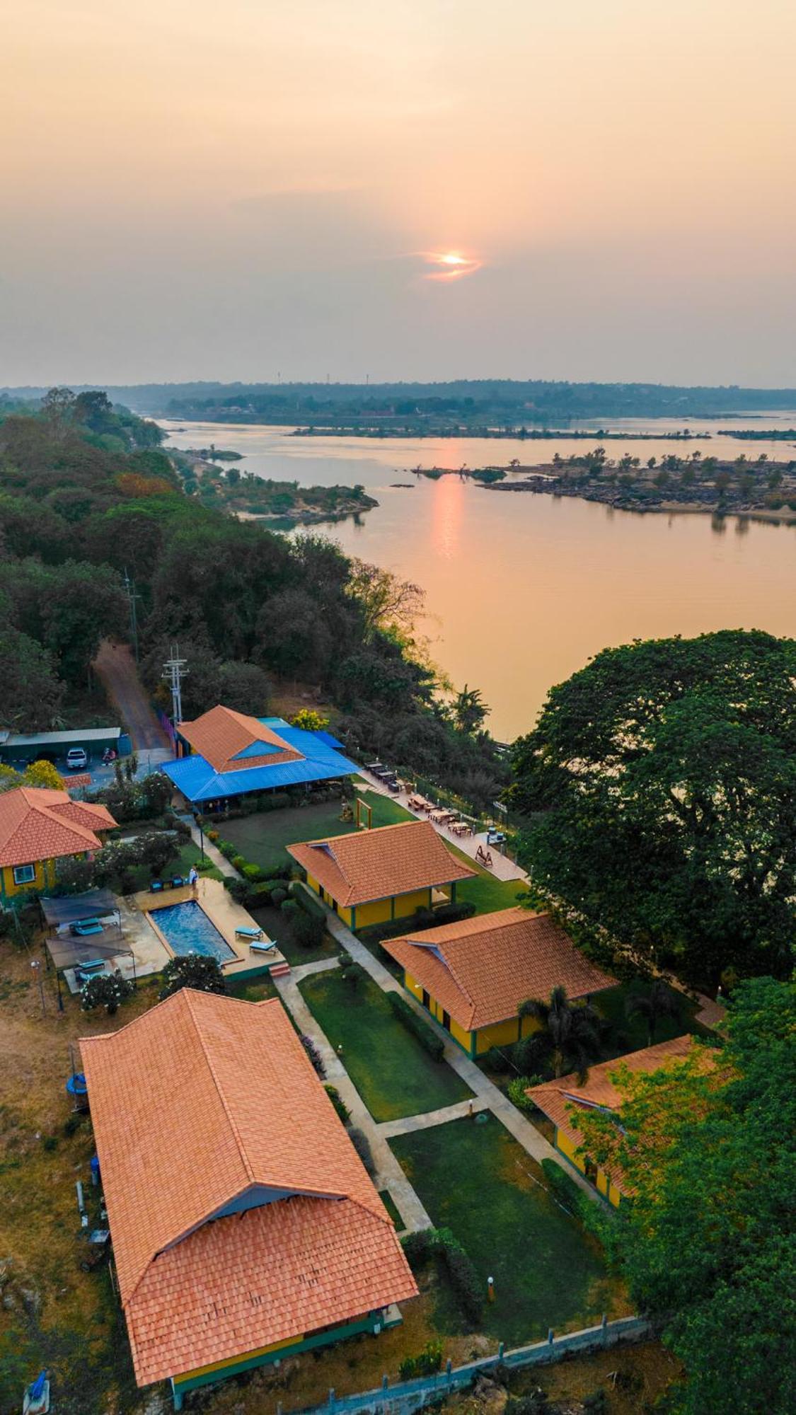 Orchid Riverside Resort Khong Chiam